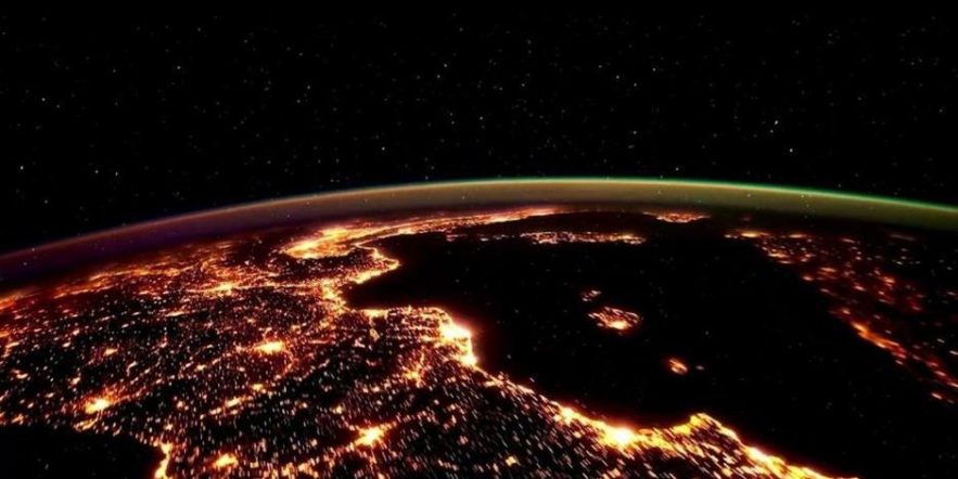 terre espace satellite vue du ciel nasa nuit espace système solaire planète tellurique