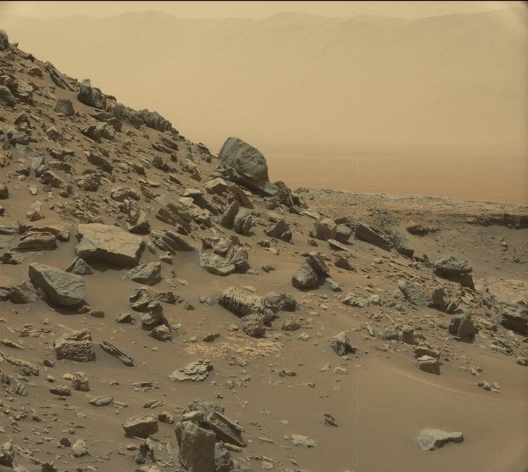 mars roche stratifiée rover curiosity paysage martien mont sharp aeolis mons