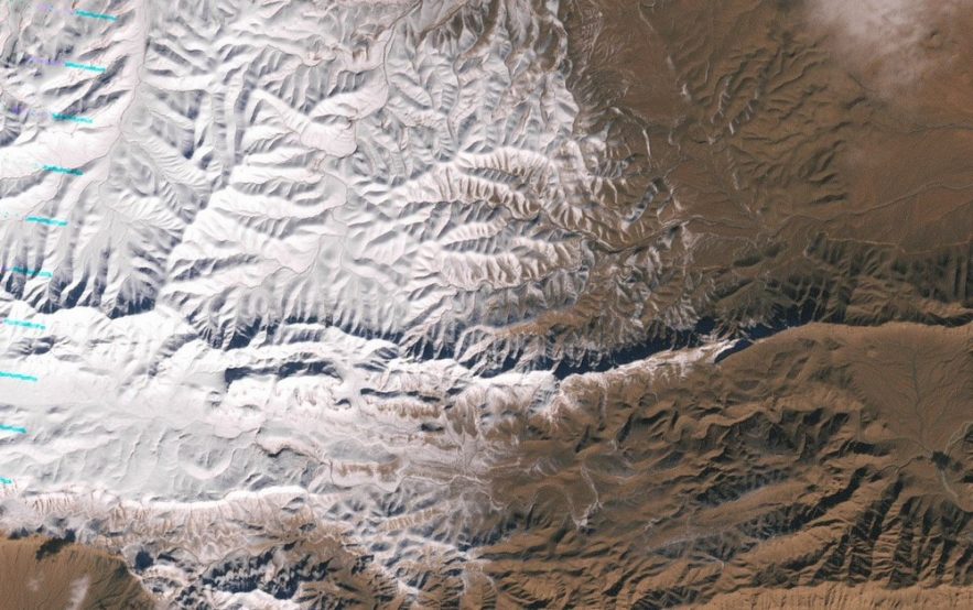 chutes de neige désert sahara
