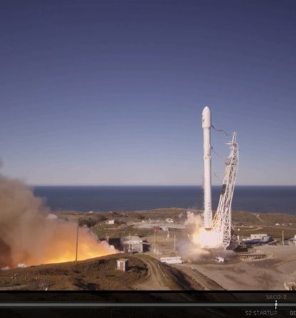 Falcon 9 de SpaceX lancement récupération dix satellites iridim orbite