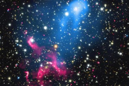 accélérateur cosmique de particules alimenté trou noir