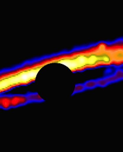 nesvold disque depris etoile planète