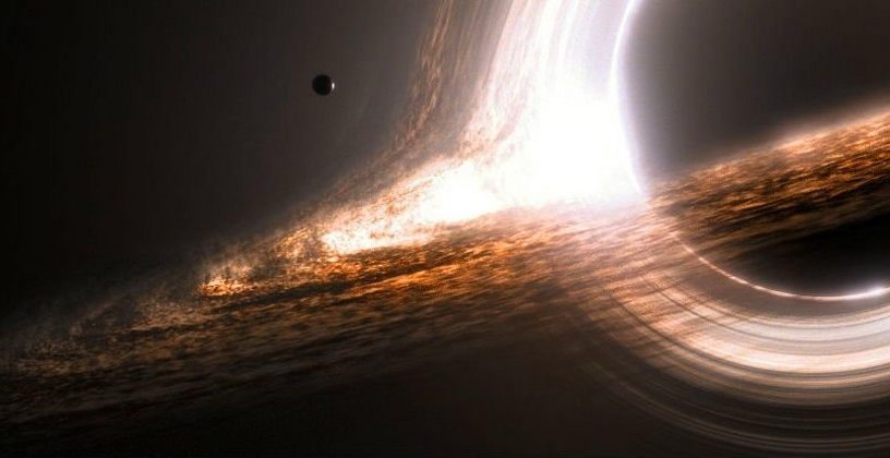 trou noir supermassif espace galaxie