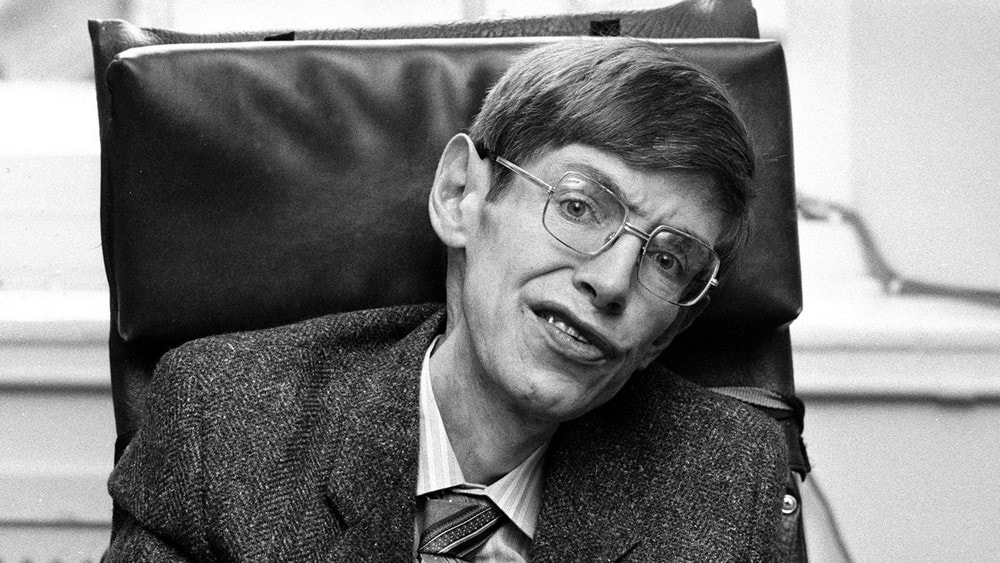 Stephen Hawking, l'homme qui parlait aux trous noirs