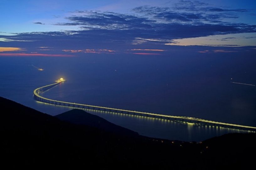 pont chine maritime mer dauphin serpent