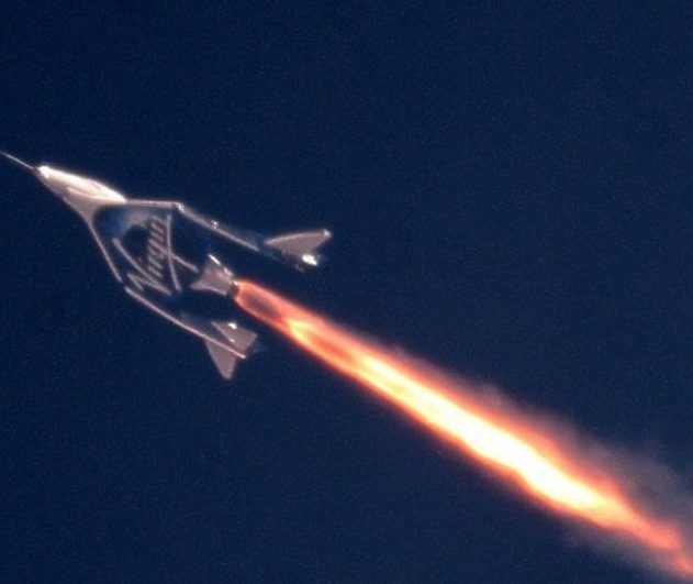 virgin galactic vol spatial avion humain equipage vol espace