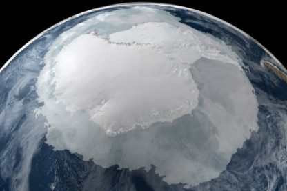 glacier thwaites fonte glace antarctique cavite enorme