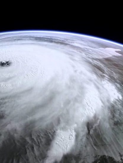 hypercyclone tempete terre