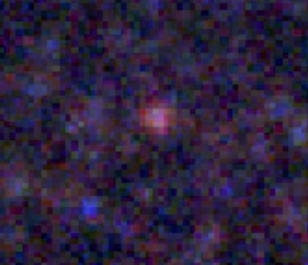 quasar emission poussiere