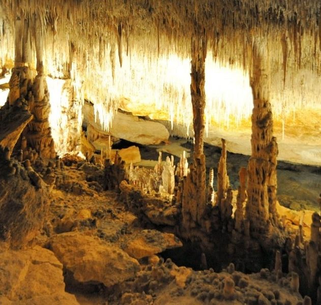 grotte arta