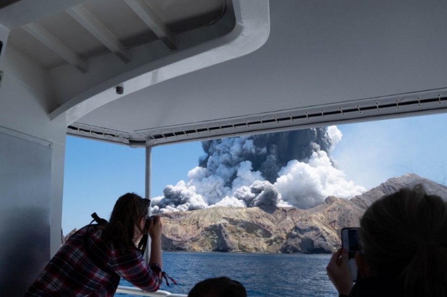 eruption volcanique nouvelle zelande white island