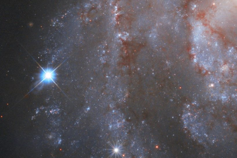hubble capture images explosion étoile supernova