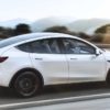 toit tesla neuve modele y s envole sur autoroute couv