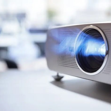 comment connaitre distance projection optimale videoprojecteur couv