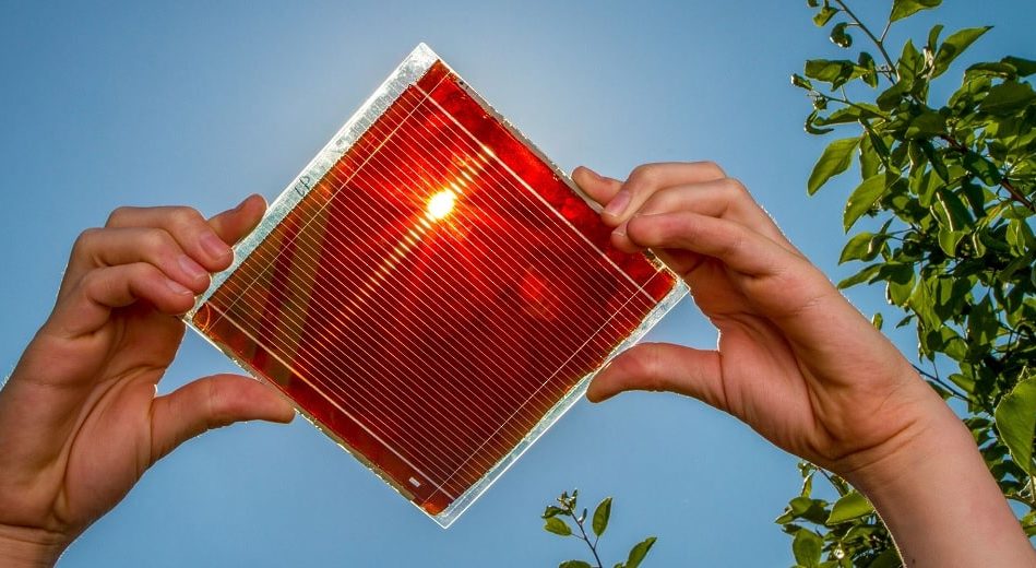 energie solaire intelligence artificielle prediction meilleurs materiaux
