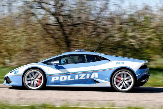 police italienne lamborghini huracan transport organes