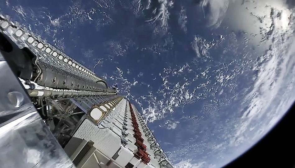 tests Internet satellites Starlink