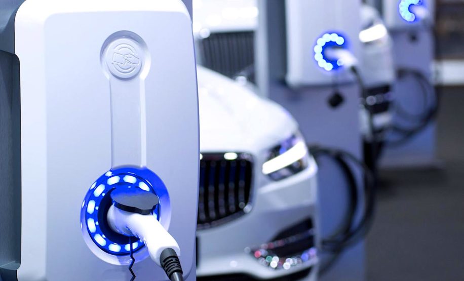entreprise produit batteries voitures electriques rechargeables 5 min