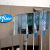 pfizer prevoit reduire temps production vaccin covid-19 50 pourcent