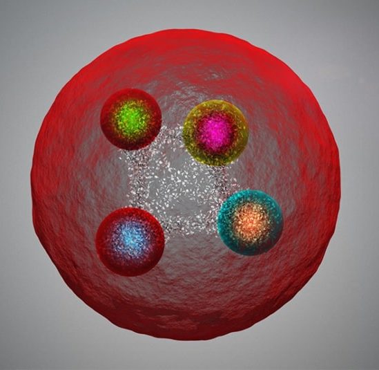 lhcb decouvre quatre nouveaux tetraquarks
