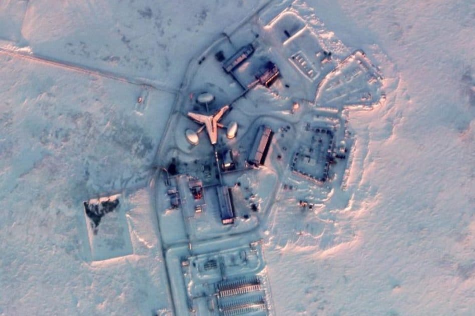 images satellite revelent presence militaire russe sans precedent arctique