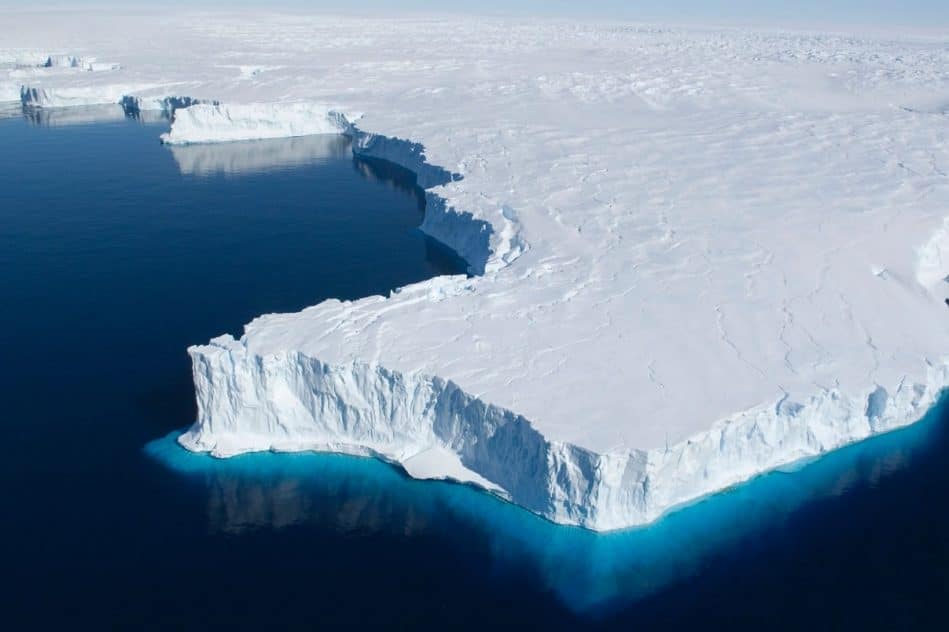 rechauffement climatique tiers plateformes glace antarctique menace effondrer