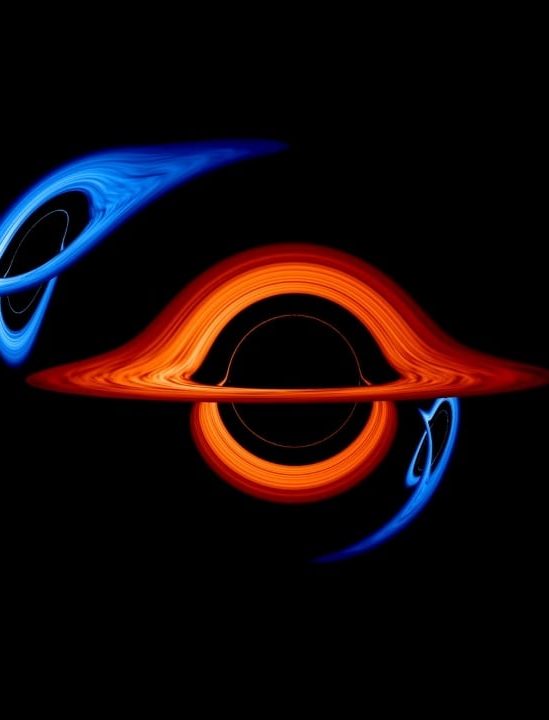 simulation montre impressionnantes deformations optiques systeme binaire trous noirs