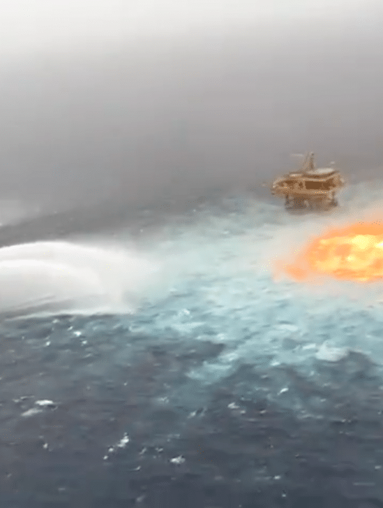 fuite pipeline sous-marin provoque gigantesque incendie golfe mexique