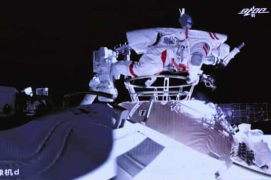 sortie espace astronautes chinois tiangong