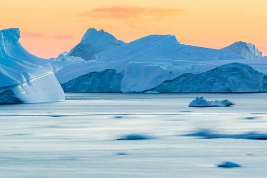 six structures surprenantes cachees calotte glaciaire groenland