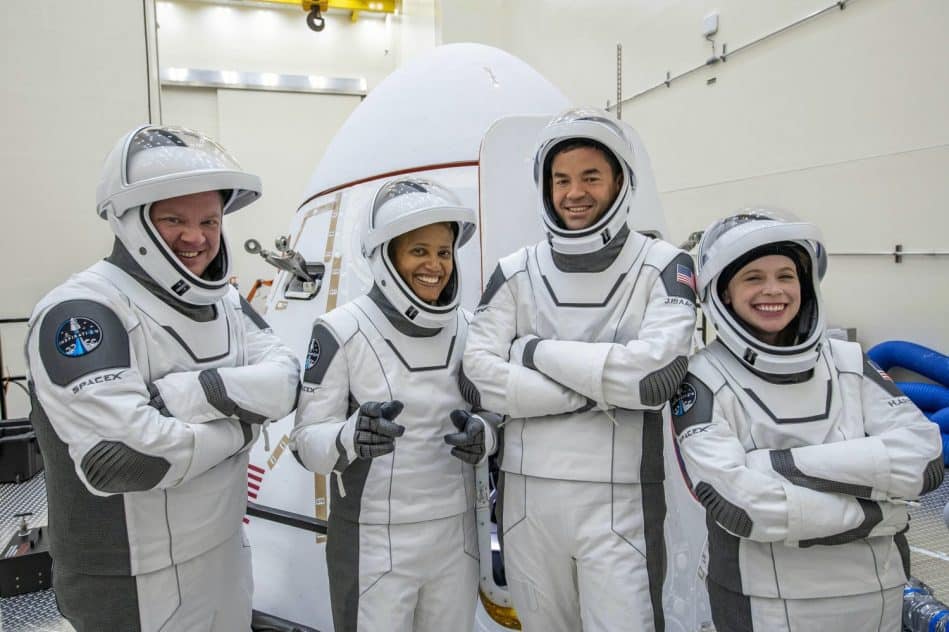 équipage vol touristique SpaceX