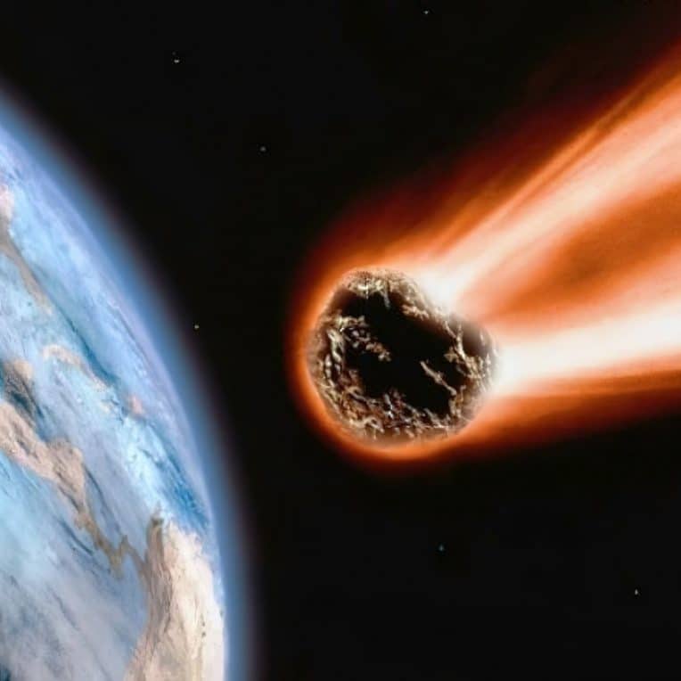 observation explosion météore boule de feu