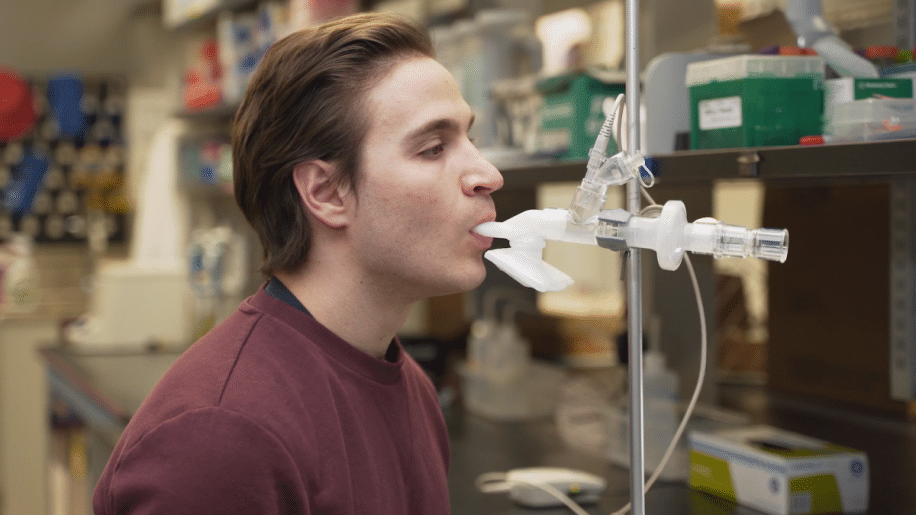 Vaccin covid a inhaler efficace variants