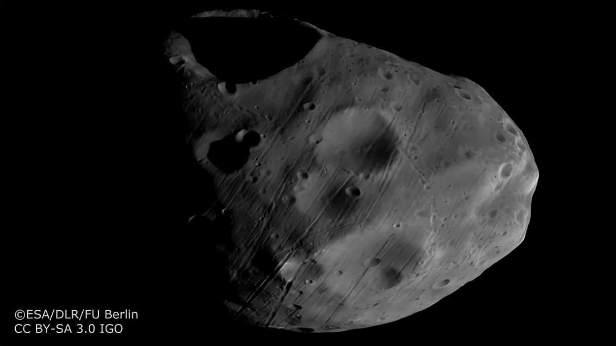 Photo of La NASA anuncia que una de las lunas de Marte está condenada a colisionar con su superficie