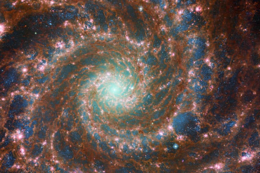galaxie m74 fantome image spectaculaire webb hubble