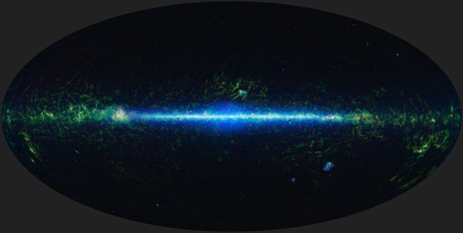 time lapse 12 ans NASA ciel nocturne complet couv