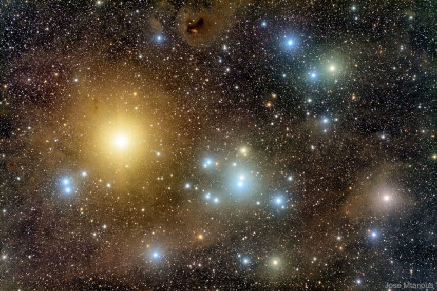 amas stellaire théorie MOND