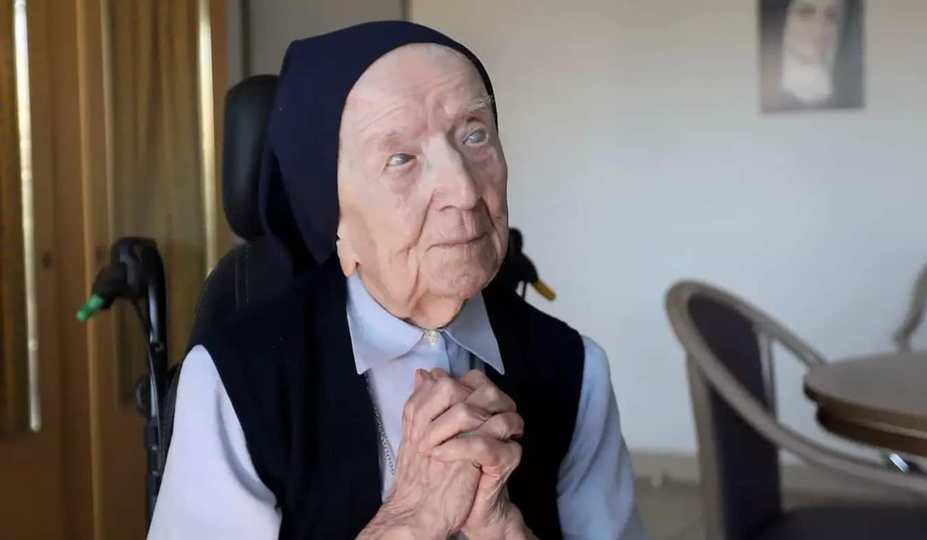 Soeur André vivait à Toulon, la doyenne de l'humanité est décédée à 118 ans  : sa vie en 4 dates