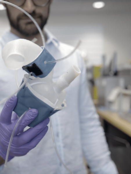 ingénieurs impriment coeurs 3D aider médecins traiter