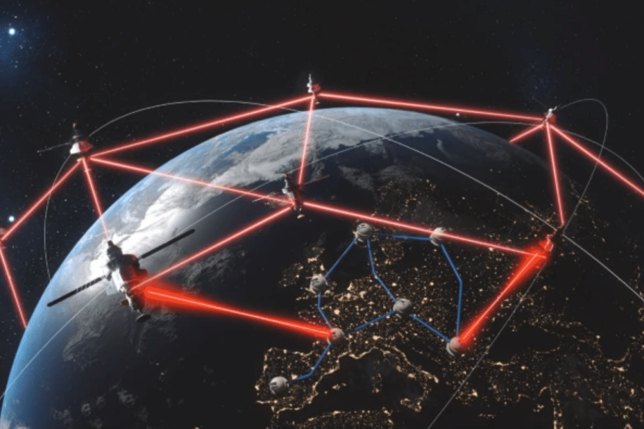 nouveaux horizons internet transmission liaison laser via satellite couv