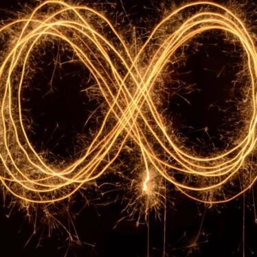infinite infinis toujous plus grands precedents cantor couv