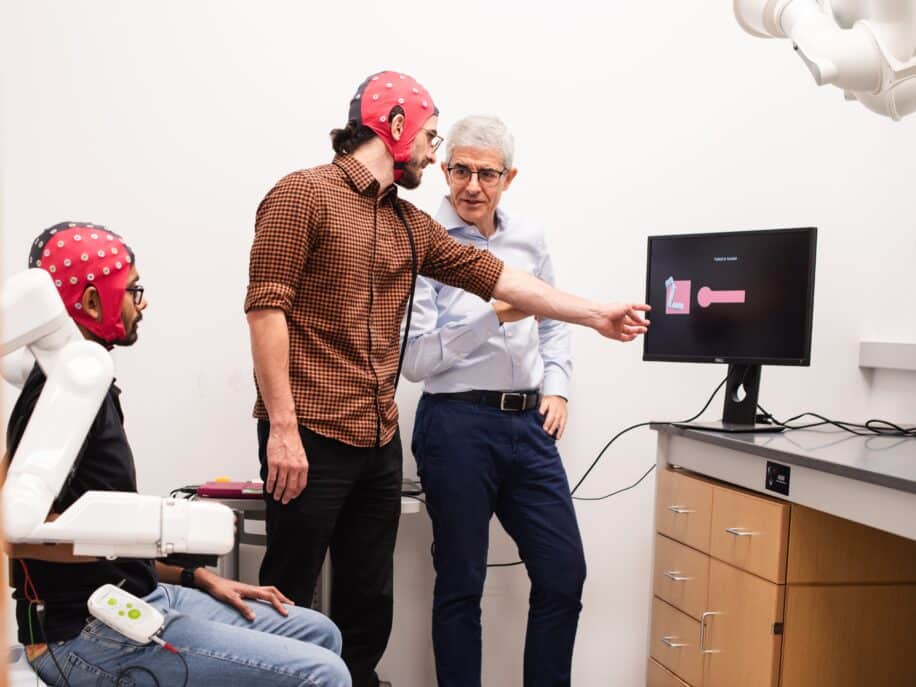 nouvelle interface cerveau machine permet jouer des jeux video couv