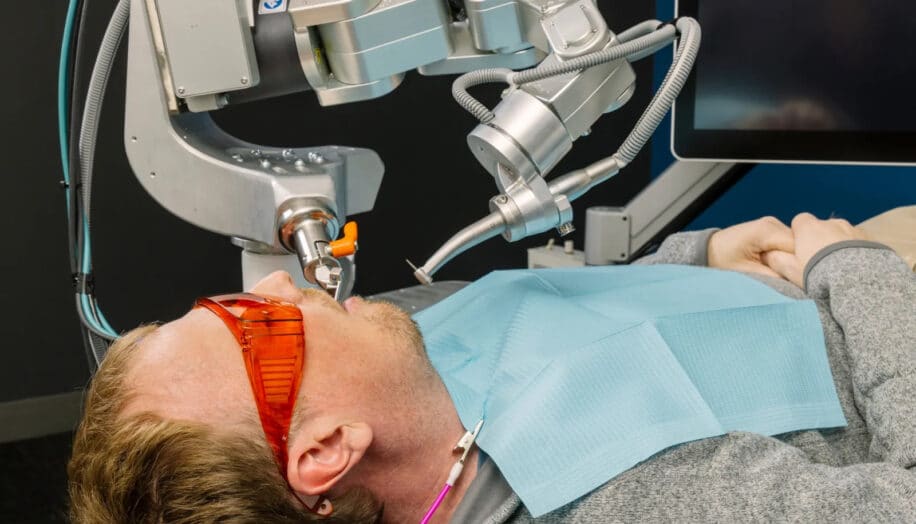 robot dentiste humain couv