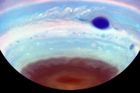 Des formes ovales sombres mystérieuses apparaissant à la surface de Jupiter résultent de la perturbation de la haute atmosphère suggère une nouvelle étude