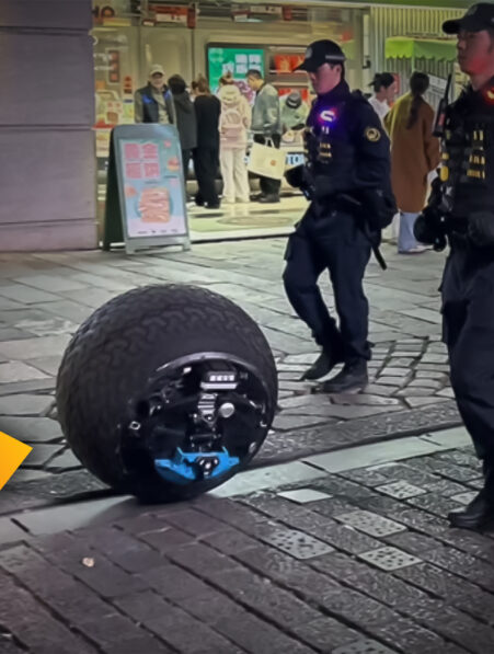 chine robot amphibie futuriste deploye lutter contre criminalite couv 2