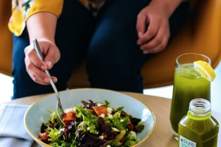 moins bienveillance vegetariens couv