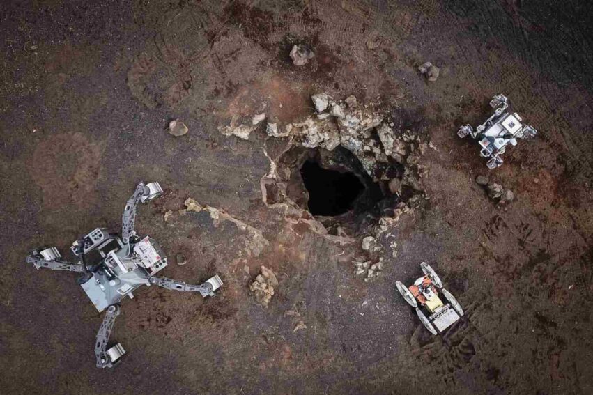 rovers tunnel lave spatiale