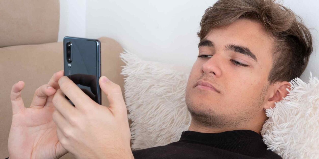 reseaux-sociaux-testosterone-couv