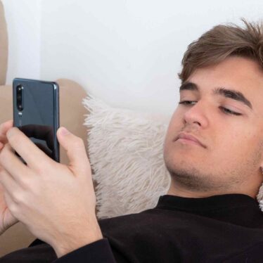 reseaux-sociaux-testosterone-couv