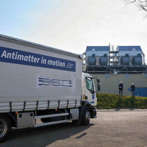 antimatiere-transportee-camion-couv